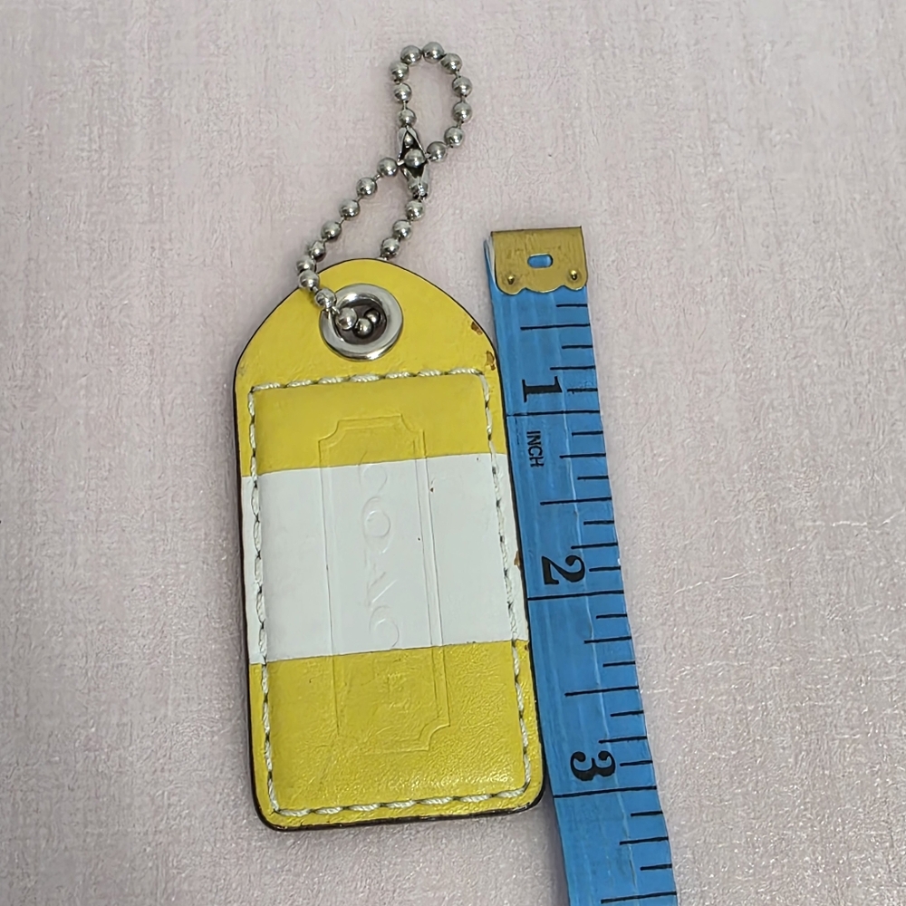 Coach Two-Tone Yellow and White Hangtag Large- 3inch - Picture 2 of 3